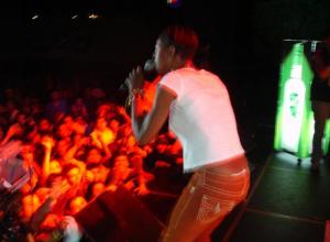 Sonique spinning @ Stanza 6 in San Salvador on 22 September, 2005