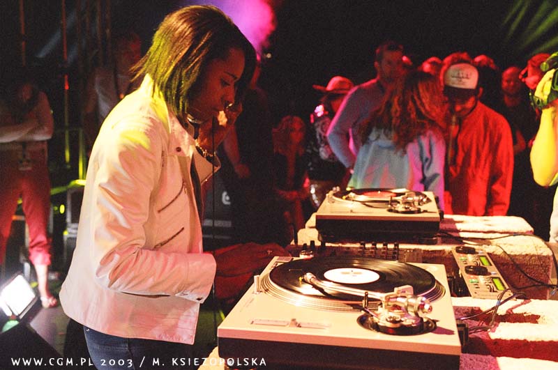 Sonique @ Creamfields 2003 Poland