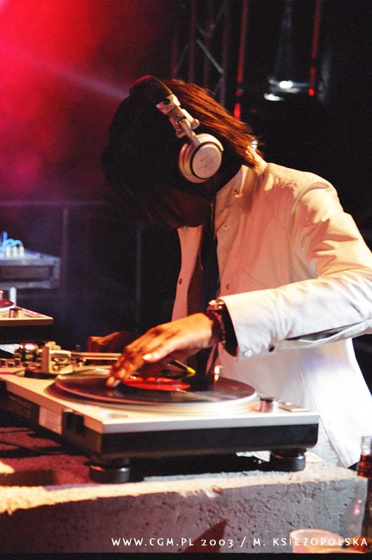 Sonique @ Creamfields 2003 Poland