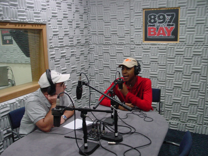 Sonique visits the 89.7 Bay Studios